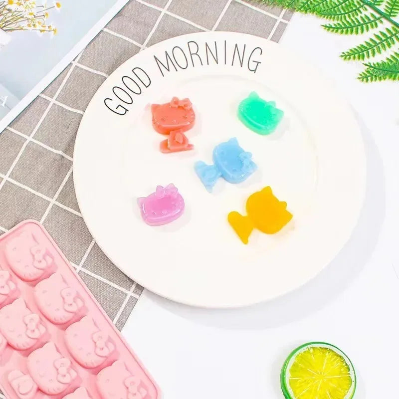 Kawaii Hello Kitty Ice Tray Silicone Mold - Image 6