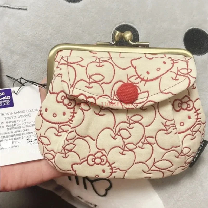Sanrio Hello Kitty Gold Mouth 2-in-1 Wallet & Card Bag - Image 3
